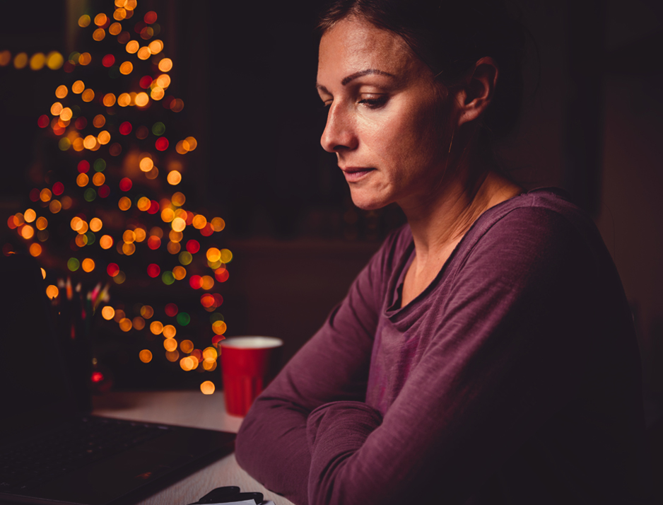 How to Help Someone With a Broken Heart During the Holidays